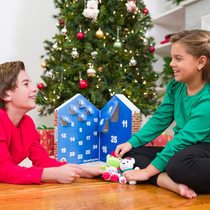 2024 Advent Calendar - 25 Pieces Included - Build-A-Bear Workshop&reg;