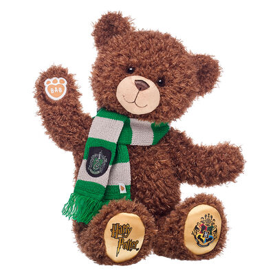 HARRY POTTER&trade; SLYTHERIN&trade; House Scarf