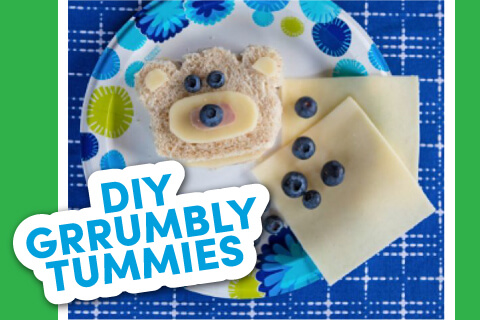 DIY Grummbly Tummies - Food on paper plate